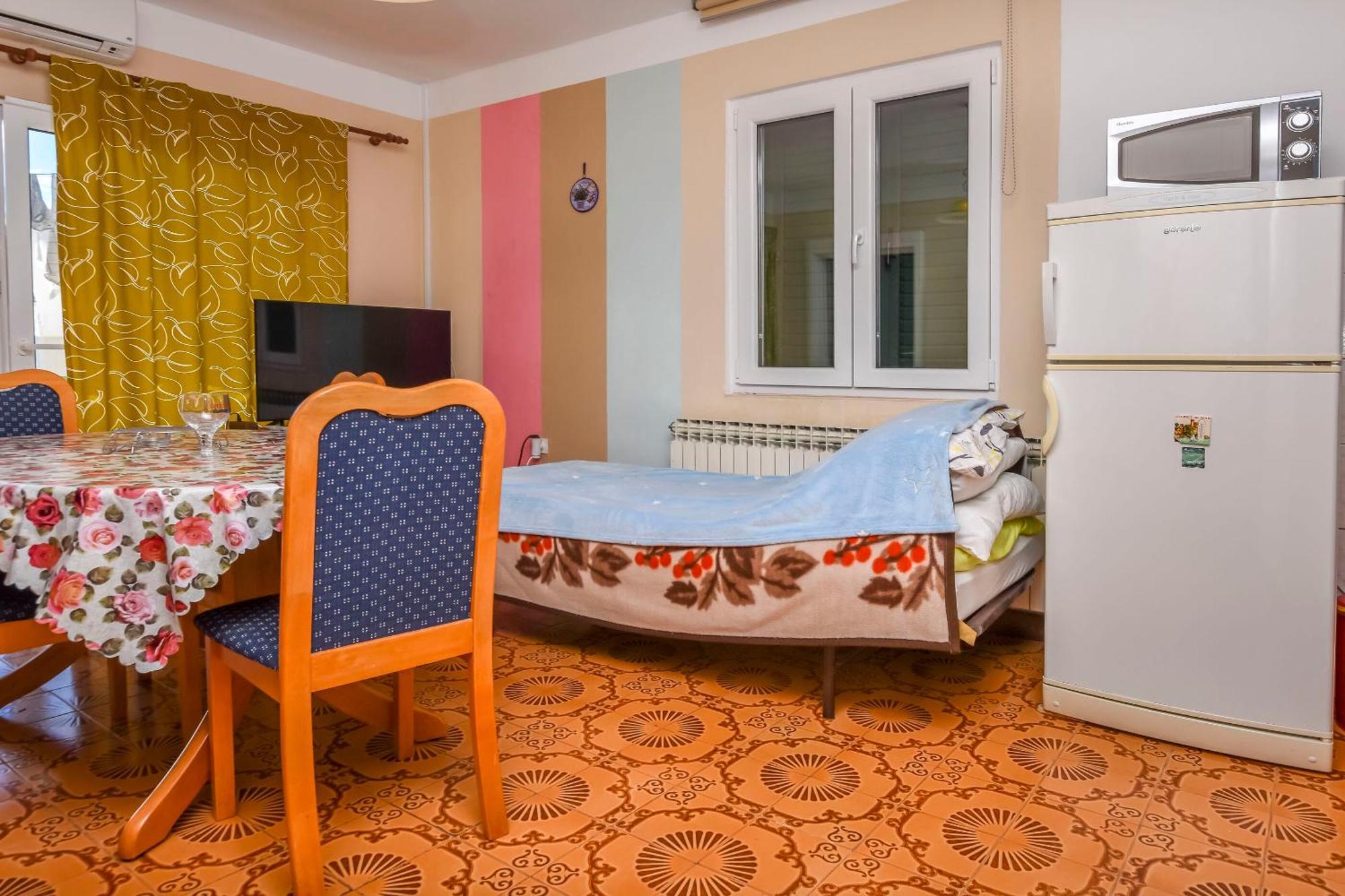 Apartments Luka Рогозница Экстерьер фото